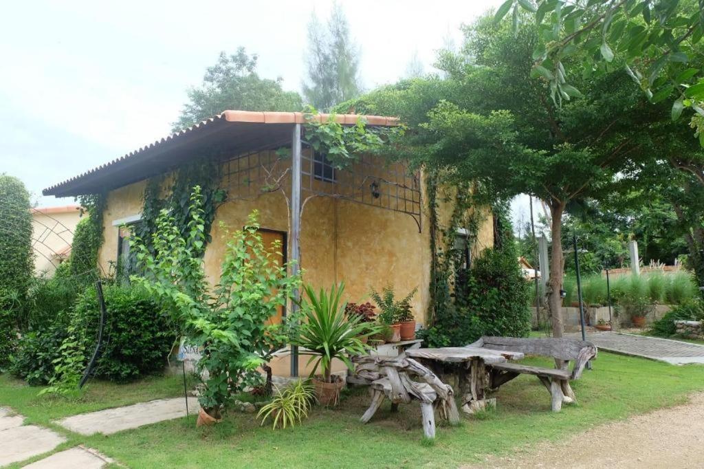 סואן פונג Villa Tuscany Country Resort מראה חיצוני תמונה